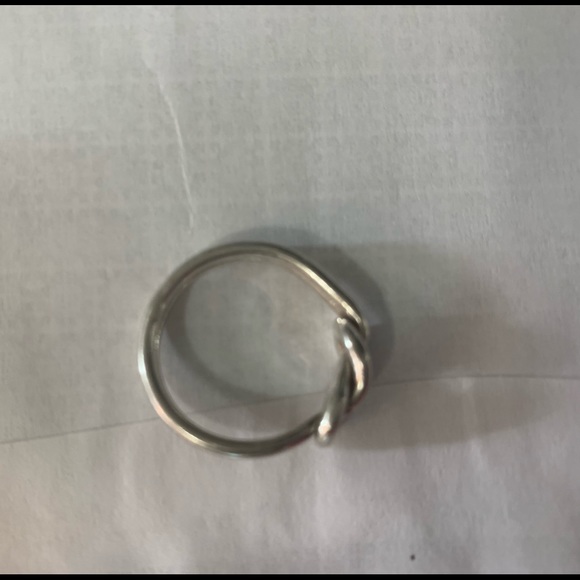 925 Sterling Silver Criss Cross Knot Ring (Size - 9) - Picture 7 of 12